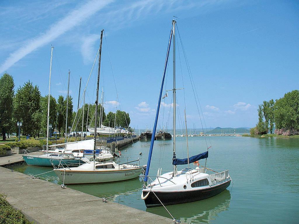 Legkondicionalt, Erkelyes Szoba, Privat Fuerdovel A Balatonon Kőröshegy エクステリア 写真